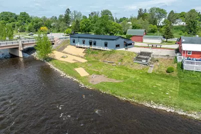 226 Baldwin St, Big Rapids, MI 49307 - Photo 6
