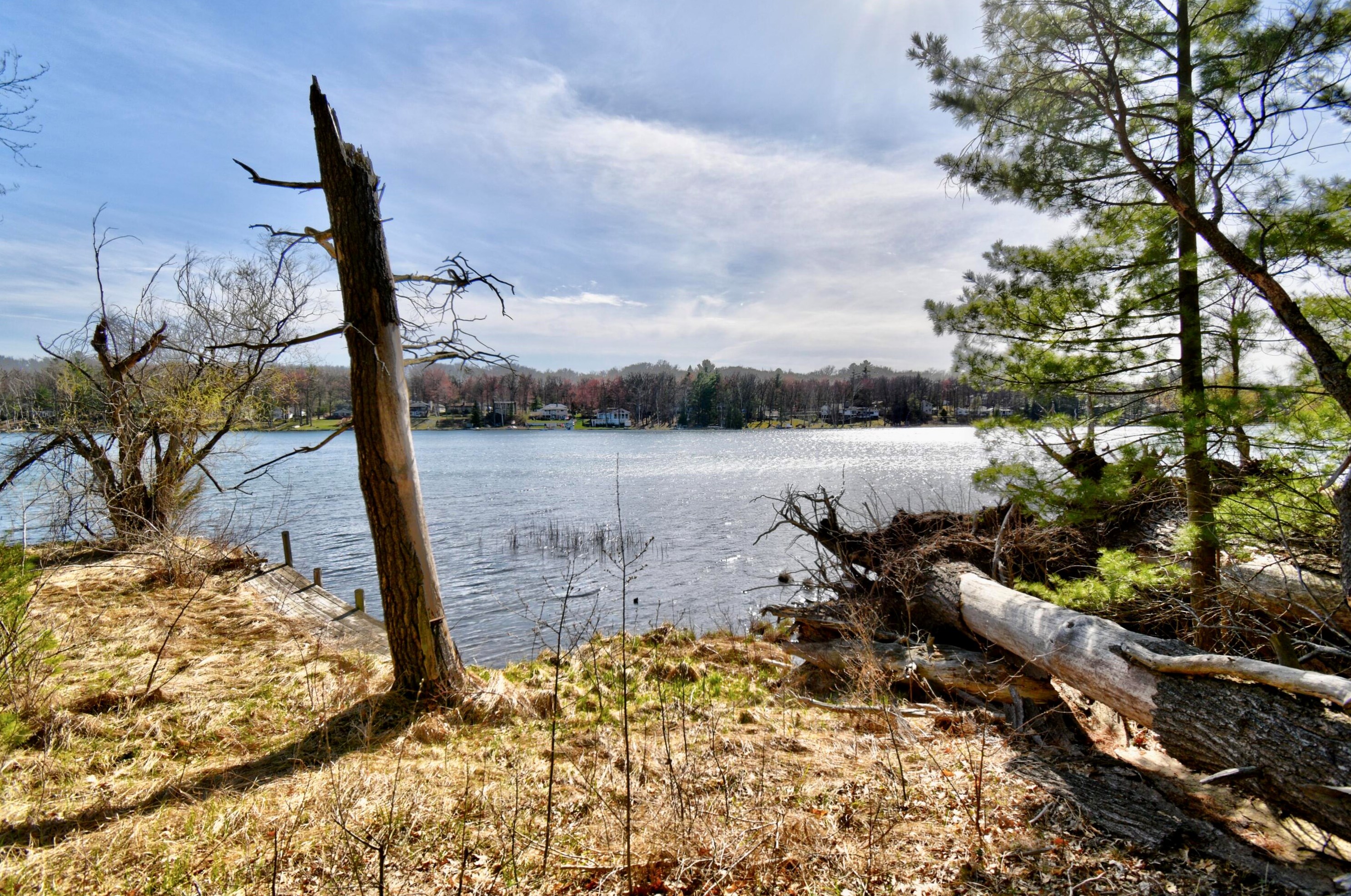 3290 Van Deusen Rd, Harrison MI 48625-9242 exterior