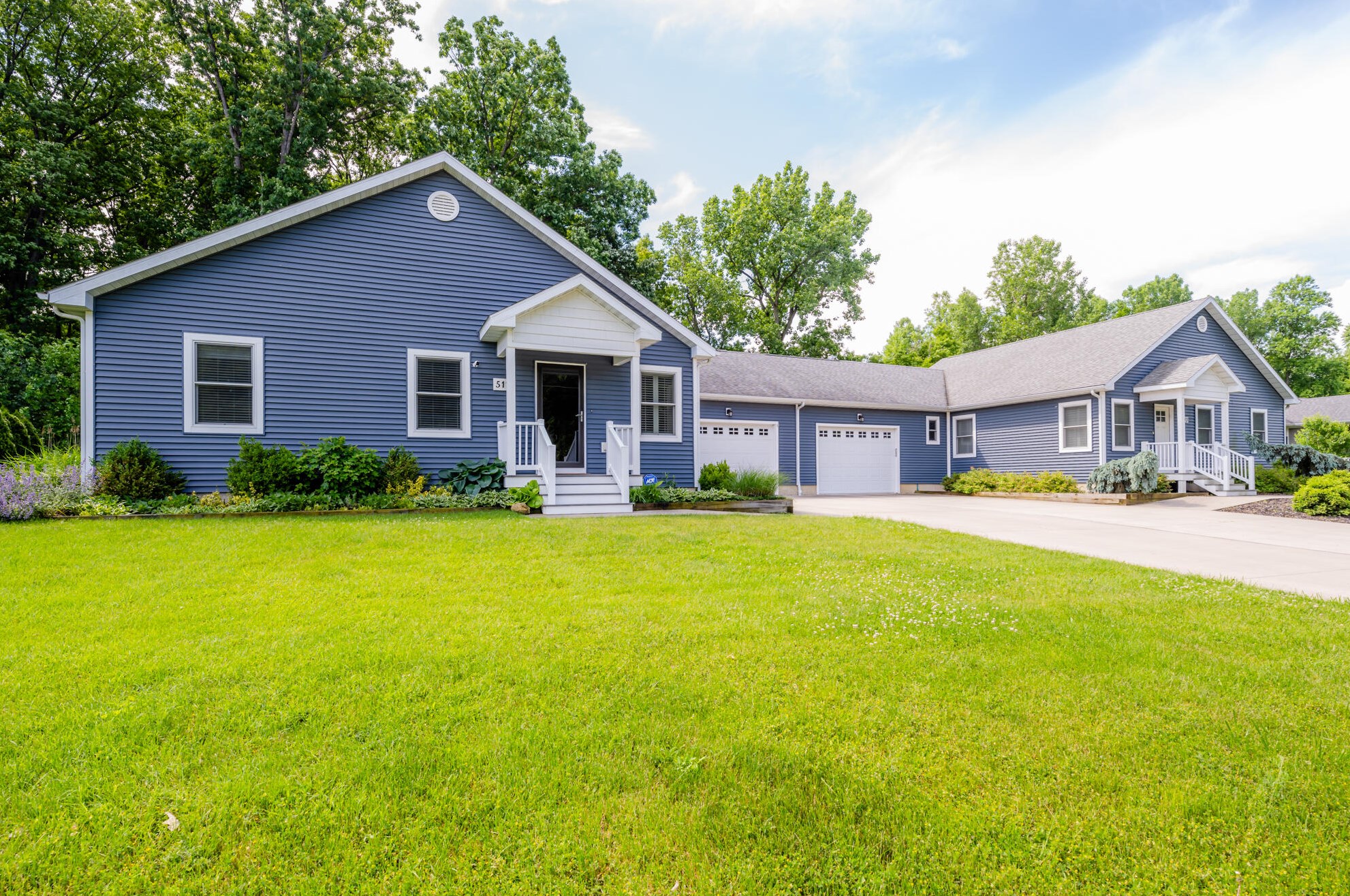 517 Clay St, Michiana, MI 49117-1471