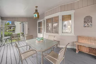 706 W Loomis St, Ludington, MI 49431 - Photo 2