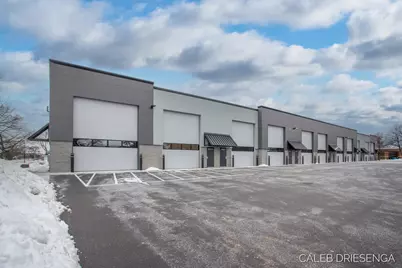 460 Cleveland Avenue #Unit 1, Holland, MI 49423 - Photo 2