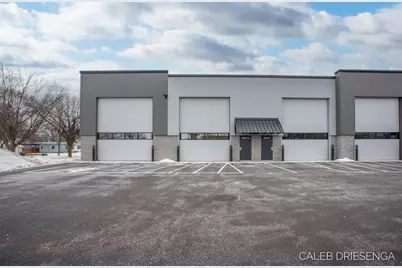 460 Cleveland Avenue #Unit 1, Holland, MI 49423 - Photo 4