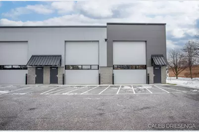 460 Cleveland Avenue #Unit 3, Holland, MI 49423 - Photo 4