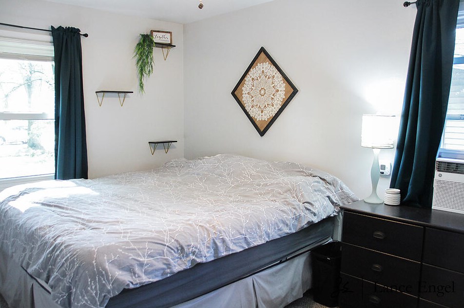 1641 Herrick Ave, Grand Rapids MI  49505-4862 exterior