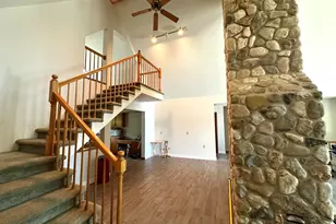 28323 Northern Bluff Dr, Gobles, MI 49055 - Photo 12