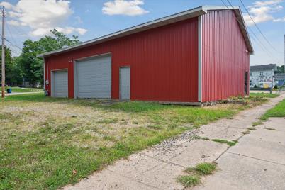 22130 Bedford Road N, Battle Creek, MI 49017 - Photo 1