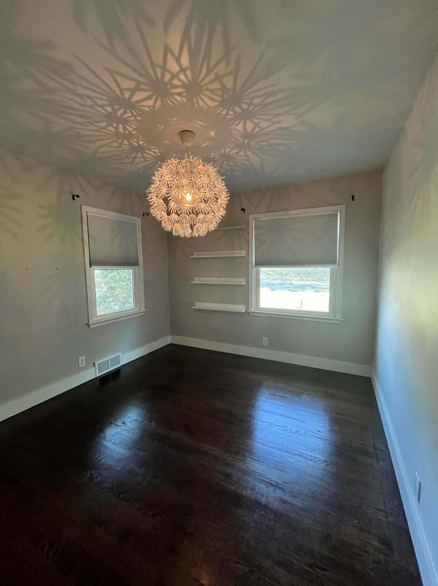 1706 Boston St, Grand Rapids MI 49506-4461 exterior