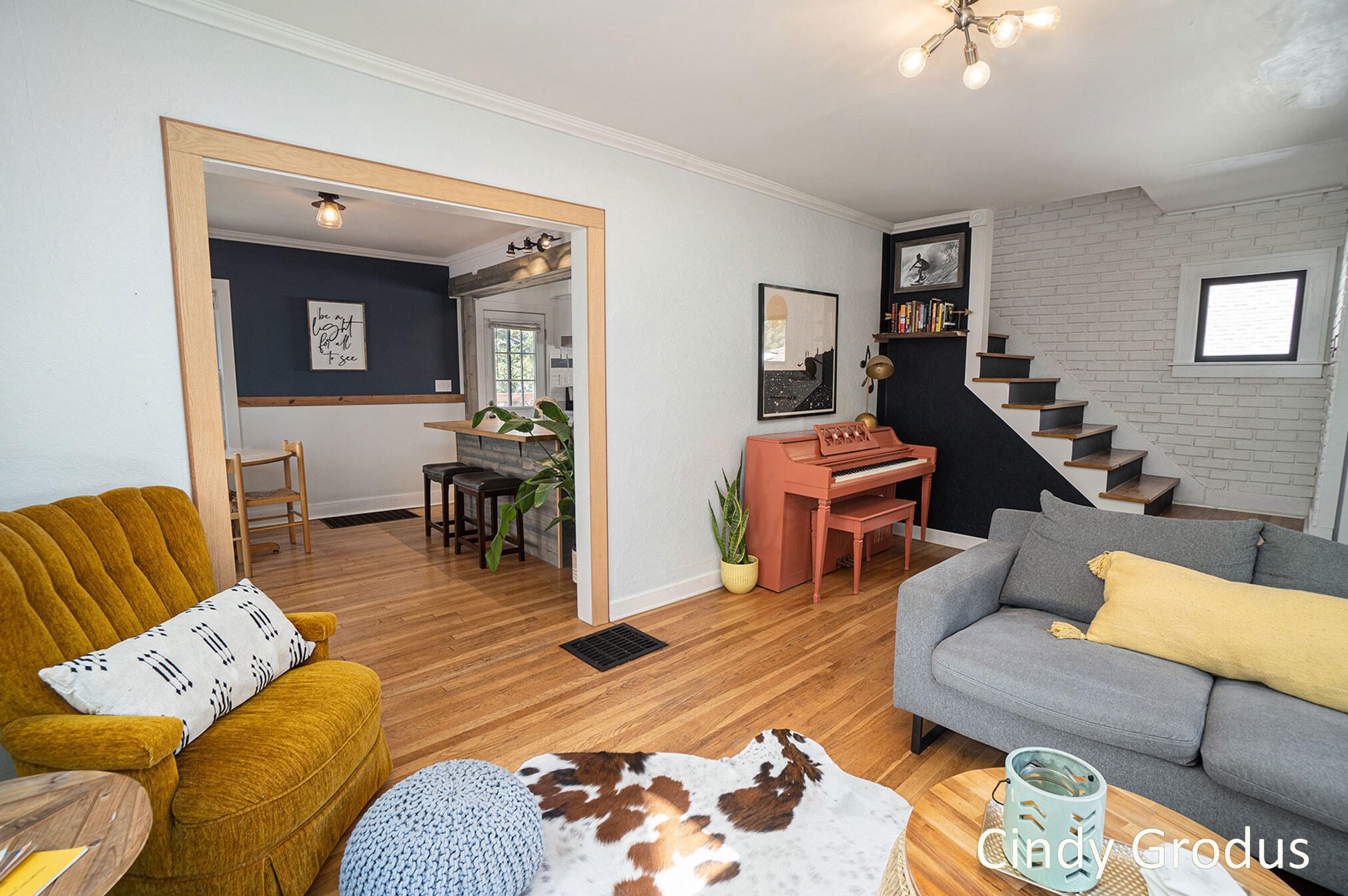 3323 Paris Ave, Grand Rapids MI 49507-2633 exterior