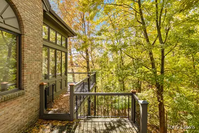 610 Cascade Hills Hollow SE, Grand Rapids, MI 49546 - Photo 32