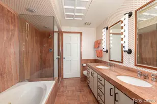 610 Cascade Hills-Hollow SE, Grand Rapids, MI 49546 - Photo 20