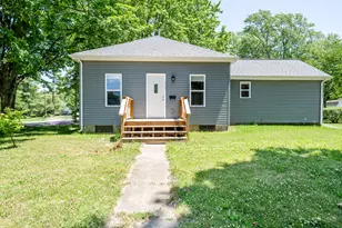 308 N Elm St, Three Oaks, MI 49128 - Photo 32