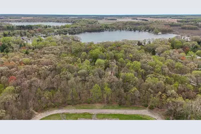 4 Forest Road, Dowagiac, MI 49047 - Photo 2
