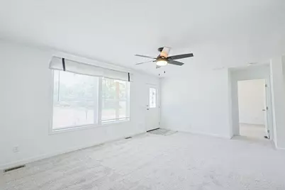 1949 Summerset Drive, Muskegon, MI 49442 - Photo 10