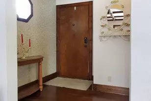 746 Lee St, South Haven, MI 49090 - Photo 8