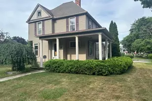 404 S McKenzie Street South, Adrian, MI 49221 - Photo 2