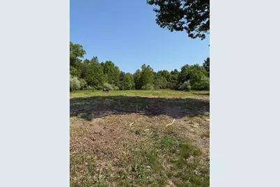 1130 E Parkdale Avenue, Manistee, MI 49660 - Photo 1