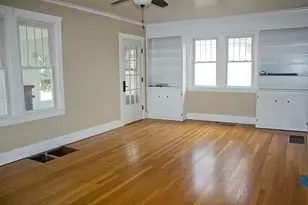 307 New York Ave, Dowagiac, MI 49047 - Photo 12