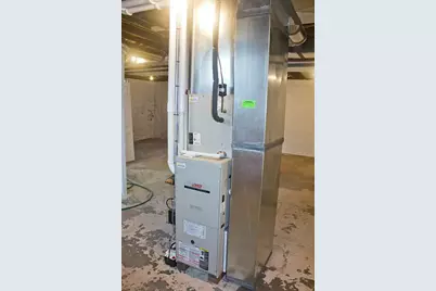 307 New York Avenue, Dowagiac, MI 49047 - Photo 24