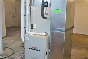 307 New York Ave, Dowagiac, MI 49047 - Photo 24