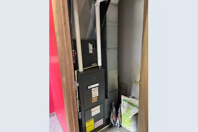 512 Industrial Park Drive, Greenville, MI 48838 - Photo 18