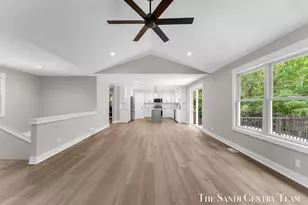 5128 Henry St, Norton Shores, MI 49441 - Photo 8