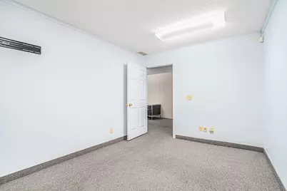 1707 Miller Road, Kalamazoo, MI 49001 - Photo 4