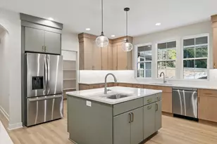 6533 Hidden Lake Circle, Richland, MI 49083 - Photo 16