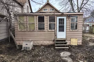 46 E James St, River Rouge, MI 48218 - Photo 10