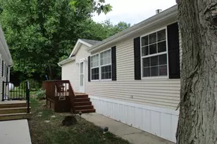 6236 Arrowhead Dr, Fennville, MI 49408 - Photo 6