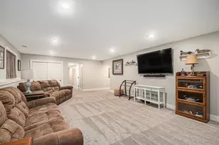 21889 Hilltop Cir, Stanwood, MI 49346 - Photo 34