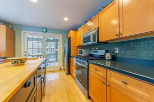 6 Cider Hill Ln, Douglas, MI 49406 - Photo 10