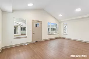 2096 Willard Ave SE, Grand Rapids, MI 49507 - Photo 4