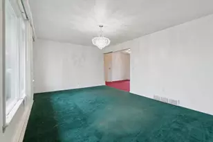 3172 Mysylvia Dr, Saginaw, MI 48601 - Photo 6