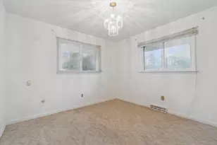 3172 Mysylvia Dr, Saginaw, MI 48601 - Photo 10