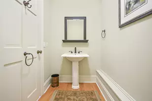 805 Oxford Rd, Ann Arbor, MI 48104 - Photo 12