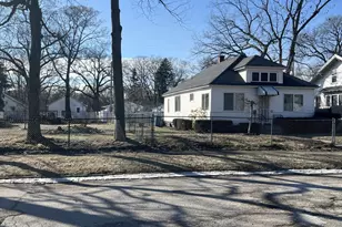 2525 & 2529 Riordan St, Muskegon Heights, MI 49444 - Photo 2