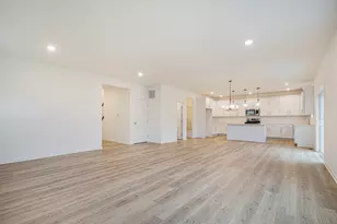 218 Arlington Ln, Niles, MI 49120 - Photo 6