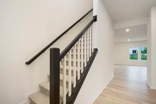 218 Arlington Ln, Niles, MI 49120 - Photo 2