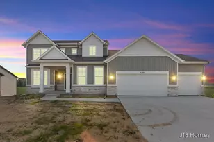 11290 Shoreline Dr, Allendale, MI 49401 - Photo 2