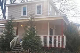 312 Washington St, Nashville, MI 49073 - Photo 2