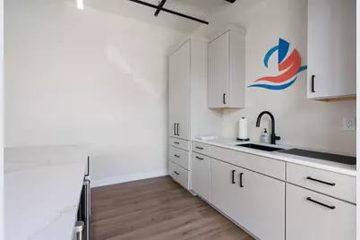 1204 W Western Avenue #5, Muskegon, MI 49441 - Photo 16