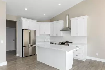 230 9 Mile Road NW, Comstock Park, MI 49321 - Photo 8