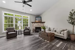 235 Auseon Ct, Hillsdale, MI 49242 - Photo 4