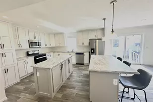 221 Circle Dr, Sparta, MI 49345 - Photo 8