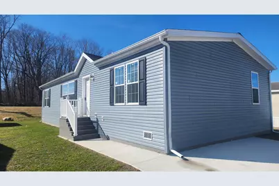 884 Ottawa Court #7, Charlotte, MI 48813 - Photo 2