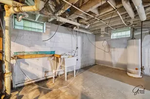 19401 Grandview St, Detroit, MI 48219 - Photo 16