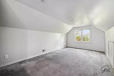 19401 Grandview Street, Detroit, MI 48219 - Photo 14