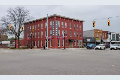 201 E Michigan Avenue #2D, Paw Paw, MI 49079 - Photo 2