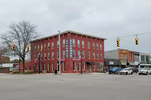 201 E Michigan Ave, Paw Paw, MI 49079 - Photo 2