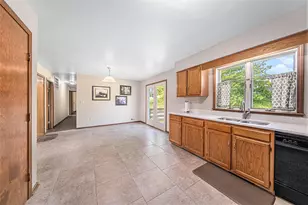 14934 Heather Ct, Camden, MI 49232 - Photo 10